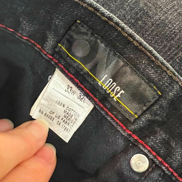 EUC Old Navy Loose Fit Black Jeans Size 33 X 32 - Picture 4 of 4